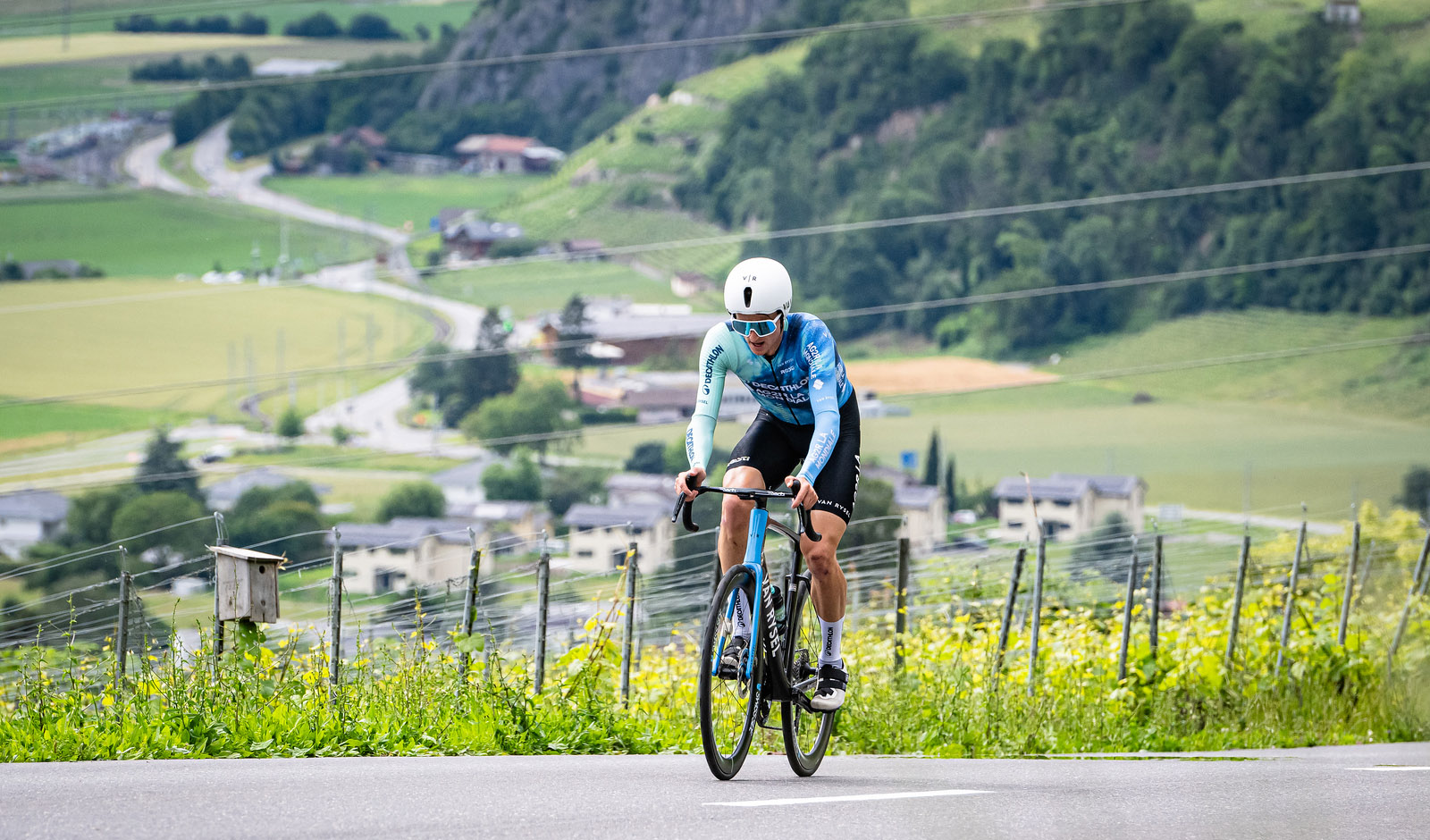 [article_img_Felix Gall bei der Tour de Suisse 2024 (Foto: Arne Mill)]