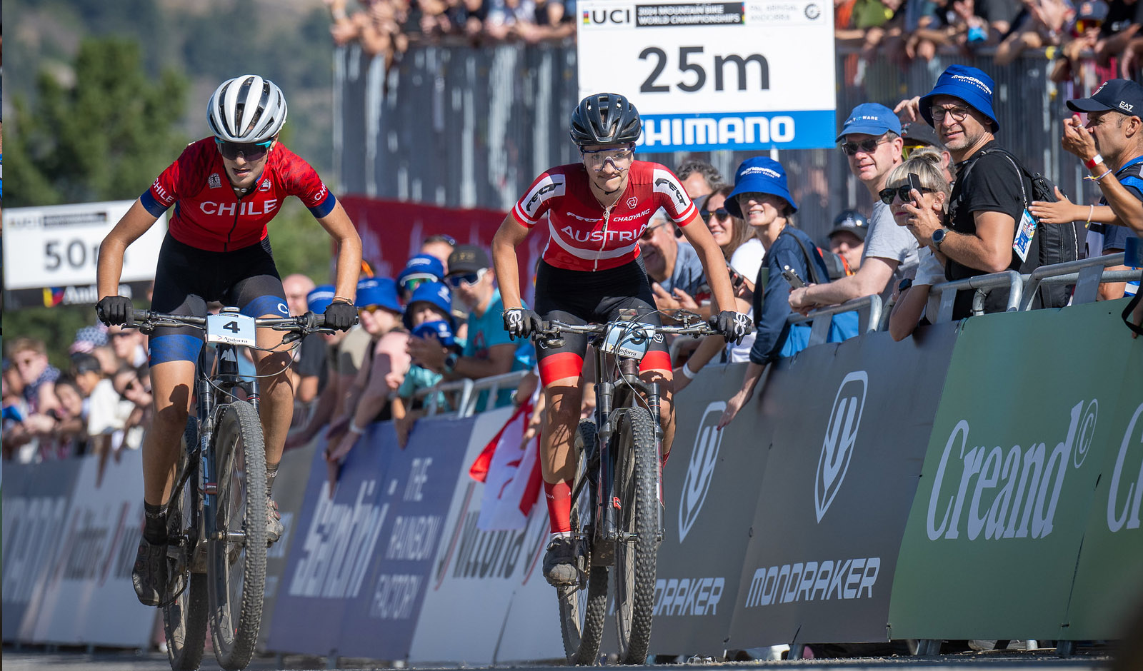 Antonia Grangl am Weg zum 7. Platz bei den Juniorinnen (Credit: Armin Küstenbrück/Cycling Austria)