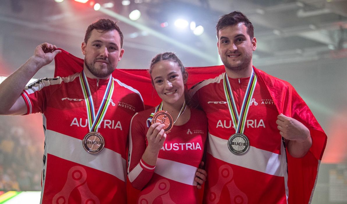 Patrick Schnetzer, Lorena Schneider und Stefan Feurstein - &Ouml;sterreichs drei Medaillengewinner in G&ouml;ppingen (Foto: Drew Kaplan)