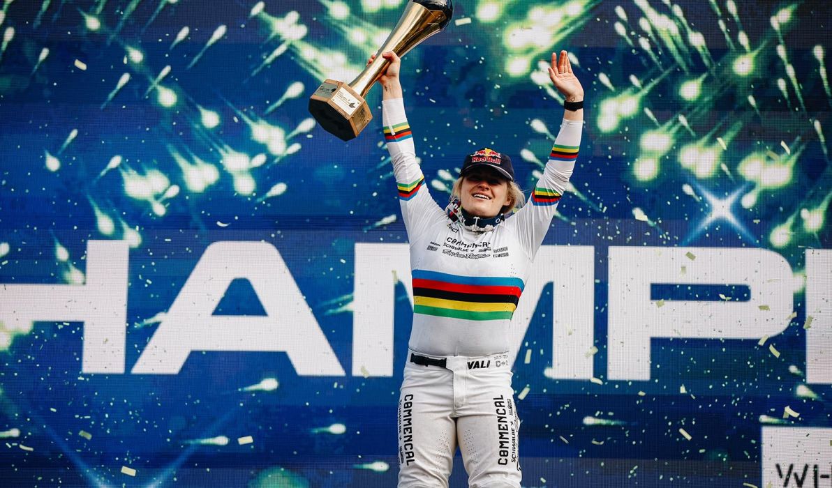 Die Weltcupsiegerin im Downhill kommt mit Valentina H&ouml;ll aus Salzburg (Foto: Monica Gasbichler)