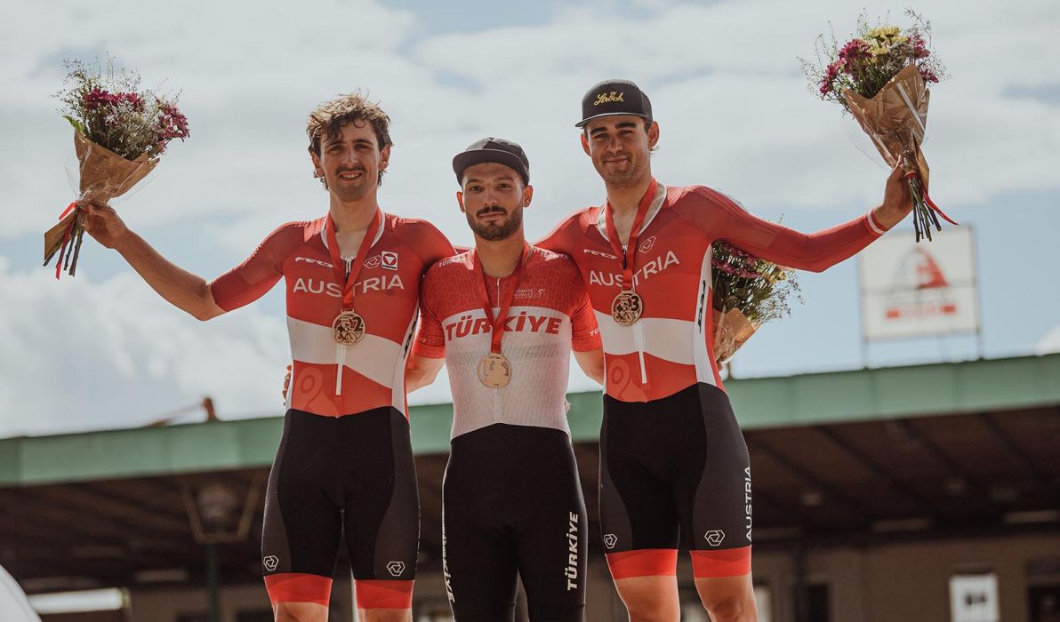 Max Schmidbauer und Tim Wafler als Zweite und Dritte des Omniums beim Grand Prix Austria in Br&uuml;nn (Foto: Jan Brychta)