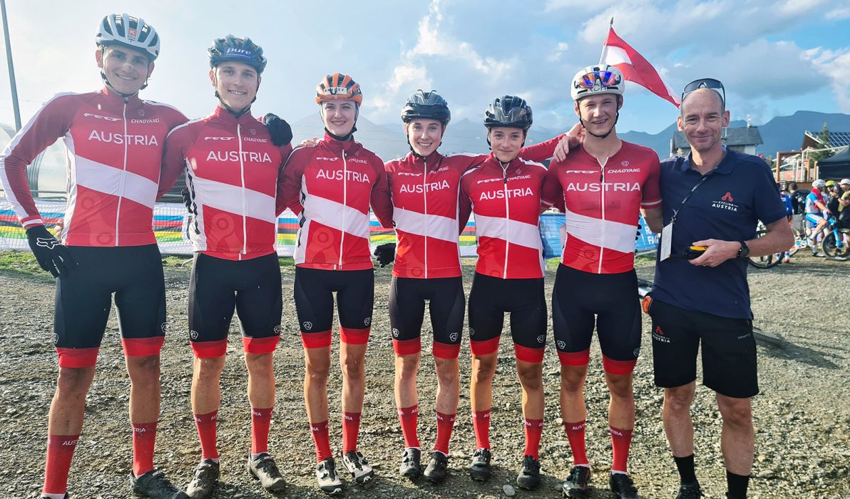 &Ouml;sterreichs Staffel bei den Weltmeisterschaften in Andorra (Foto: Peter Maurer/Cycling Austria)
