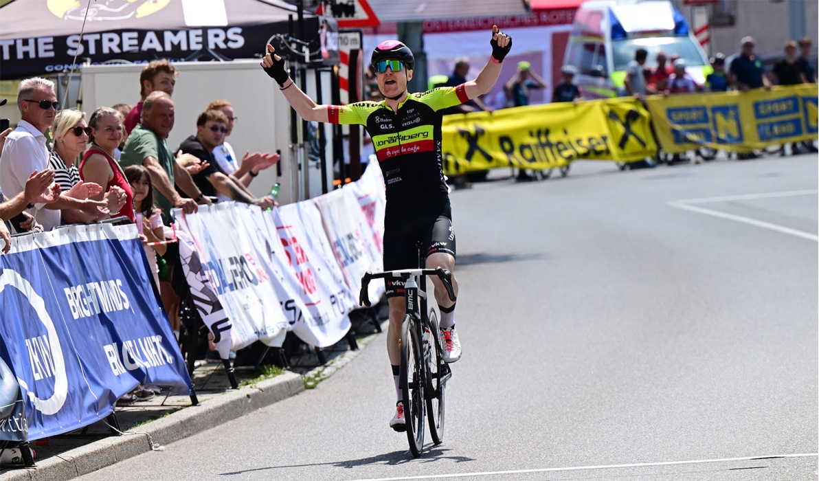 Colin Stüssi (Team Vorarlberg) gewinnt in Wieselburg - Foto: Reinhard Eisenbauer/Cycling Austria