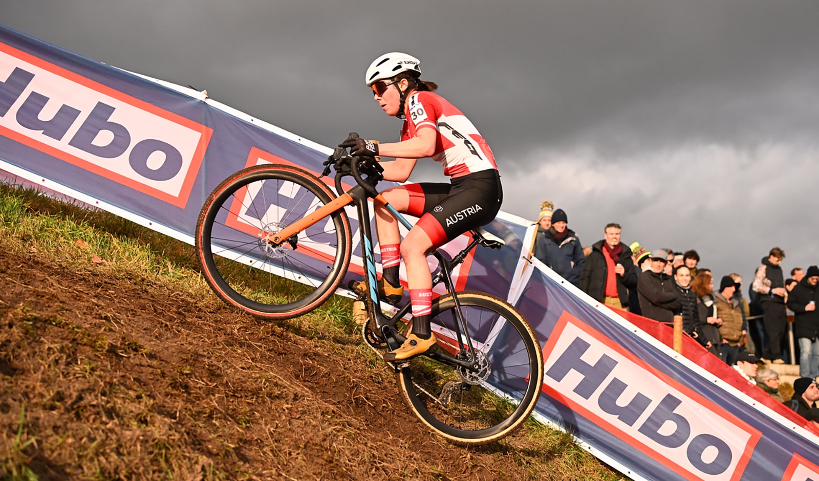 Nadja Heigl bei der Cyclocross-WM in Hulst (Foto: Elisa Haumesser/Cycling Austria)