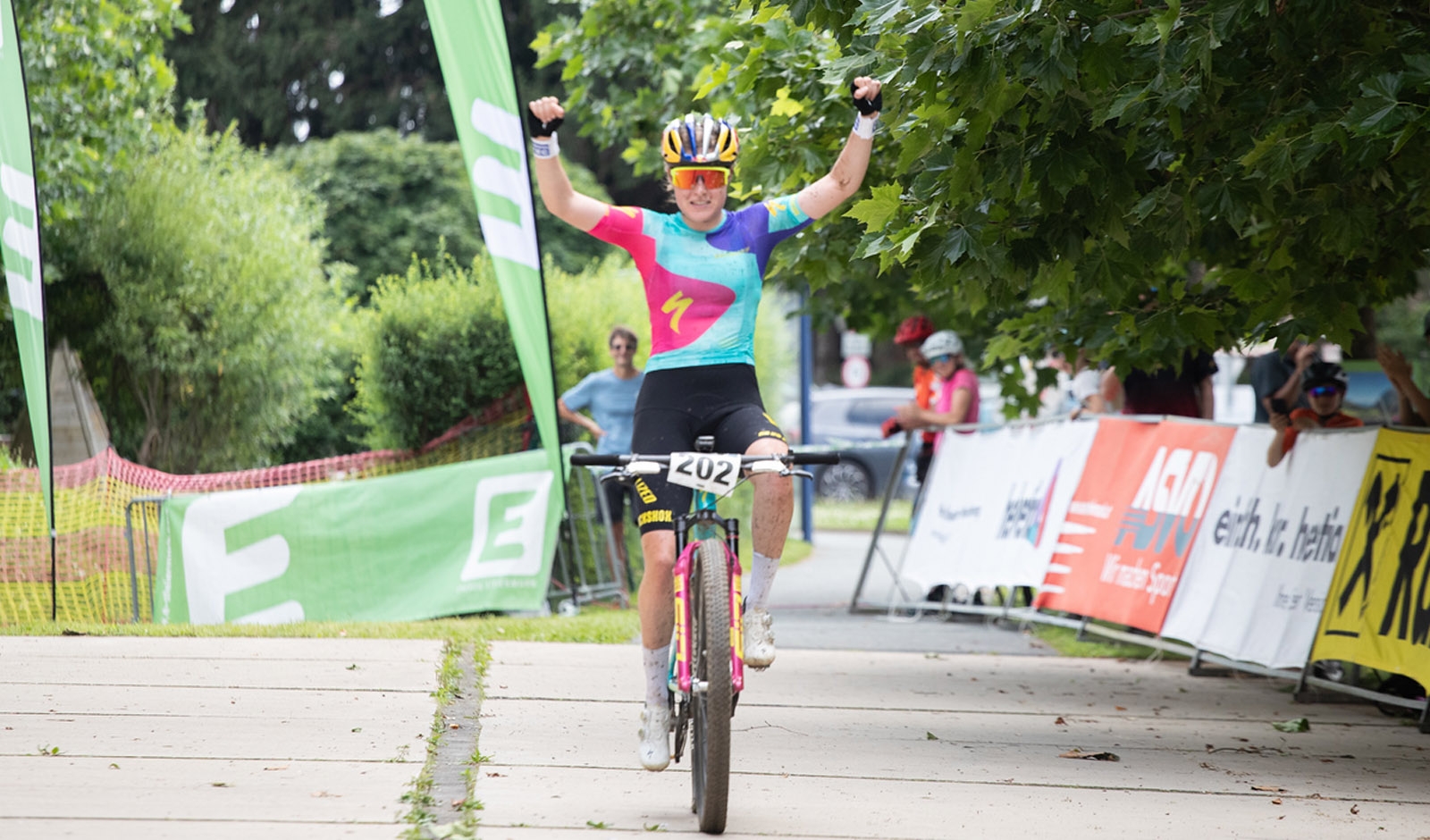 Laura Stigger holt sich innerhalb von 24 Stunden zwei Meistertitel (Foto: Peter Maurer/Cycling Austria)