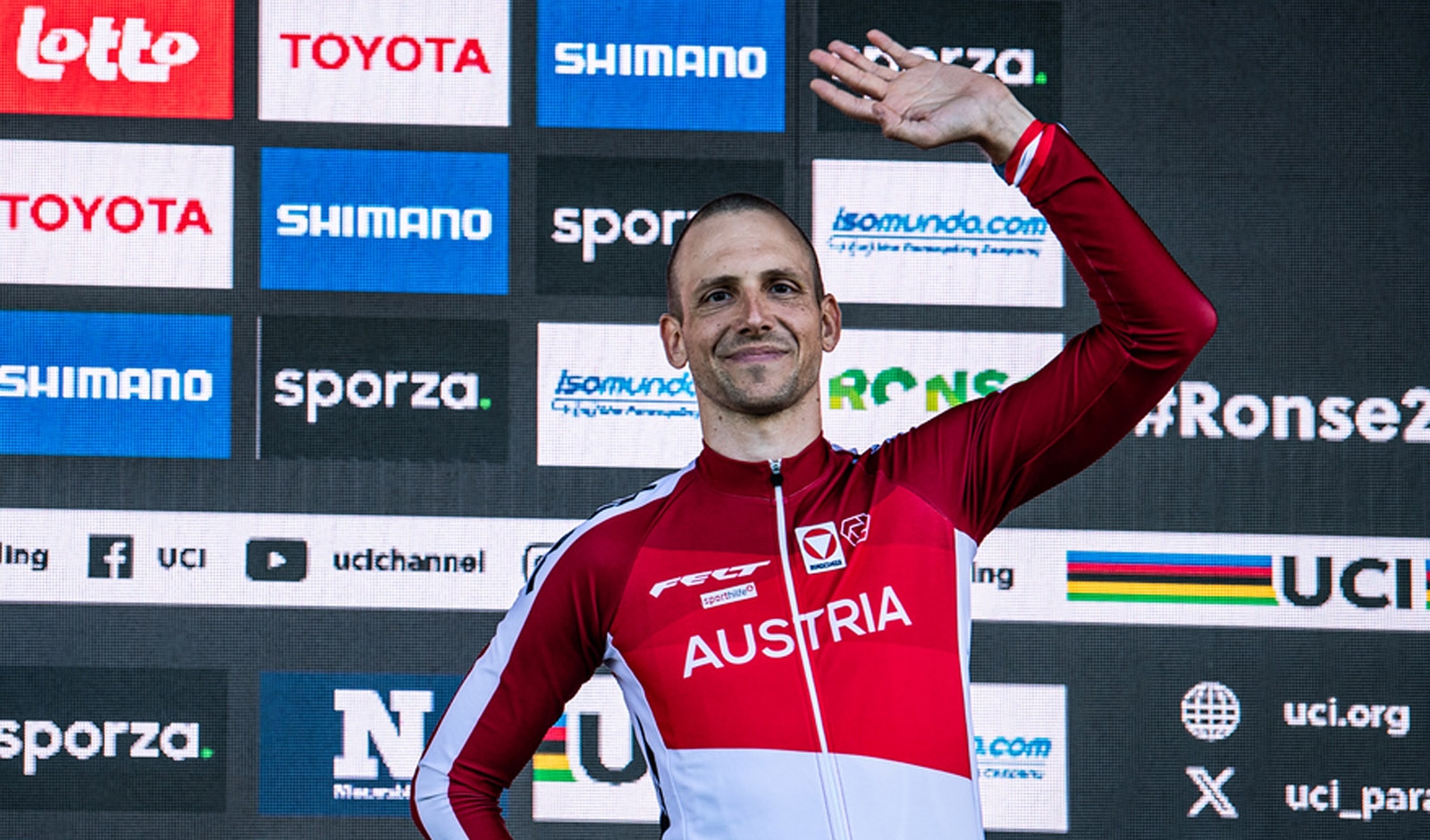 Wolfgang Steinbichler gewinnt nach dem Zeitfahren am Freitag auch das Stra&szlig;enrennen am Sonntag (Foto: Drew Kaplan/Cycling Austria)