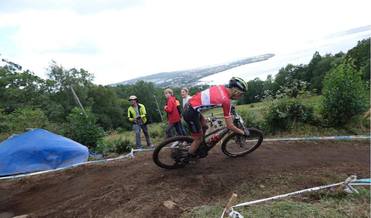 Michael Hettegger im Cross-Country (Foto: Julian Bauer)